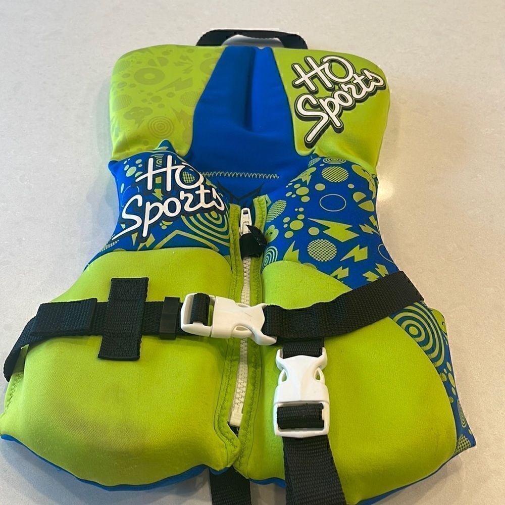 Ho sports infant life jacket, used very little. Cute colors unisex.